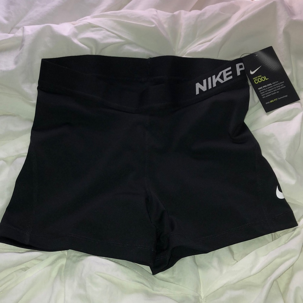 *NEW* Nike Pro Cool shorts